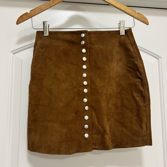 NWT Blank NYC 100% Suede Leather Button Down Mini Skirt - Picture 8 of 10